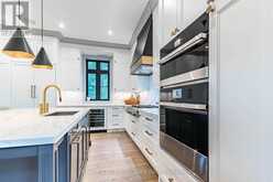 4 BRAYWIN DRIVE Toronto