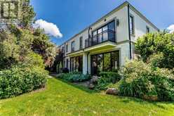 4 BRAYWIN DRIVE Toronto