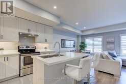 231 - 3905 MAJOR MACKENZIE DRIVE Vaughan