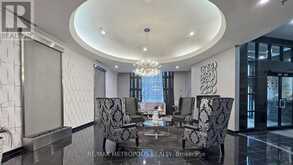 810 - 7 CARLTON STREET Toronto