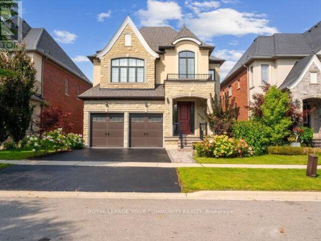 14 ROBERT BERRY CRESCENT King Ontario