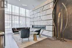 407 - 151 AVENUE ROAD Toronto