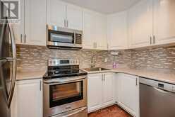 705 - 1 LOMOND DRIVE Toronto 