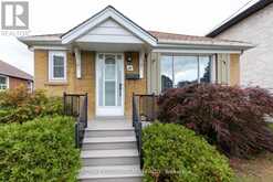 26 EDGECROFT ROAD Toronto