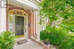 2 - 346 PARK LAWN ROAD Toronto