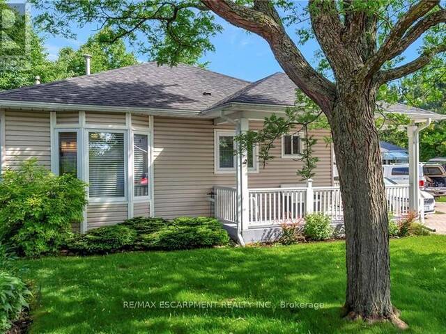 227 SILVERBIRCH BOULEVARD Hamilton Ontario