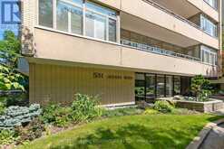 1104 - 581 AVENUE ROAD Toronto