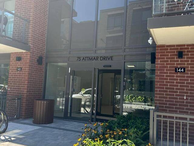 352 - 75 ATTMAR DRIVE S Brampton  Ontario