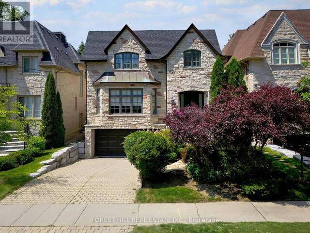 382 BEDFORD PARK AVENUE Toronto Ontario