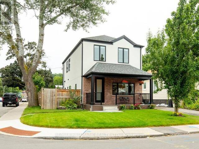 125 LEYTON AVENUE Toronto Ontario