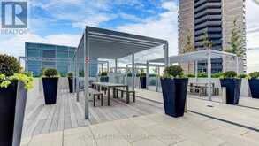 204 - 501 ST. CLAIR AVENUE W Toronto