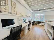 2ND FL - 689 ST CLAIR AVENUE W Toronto