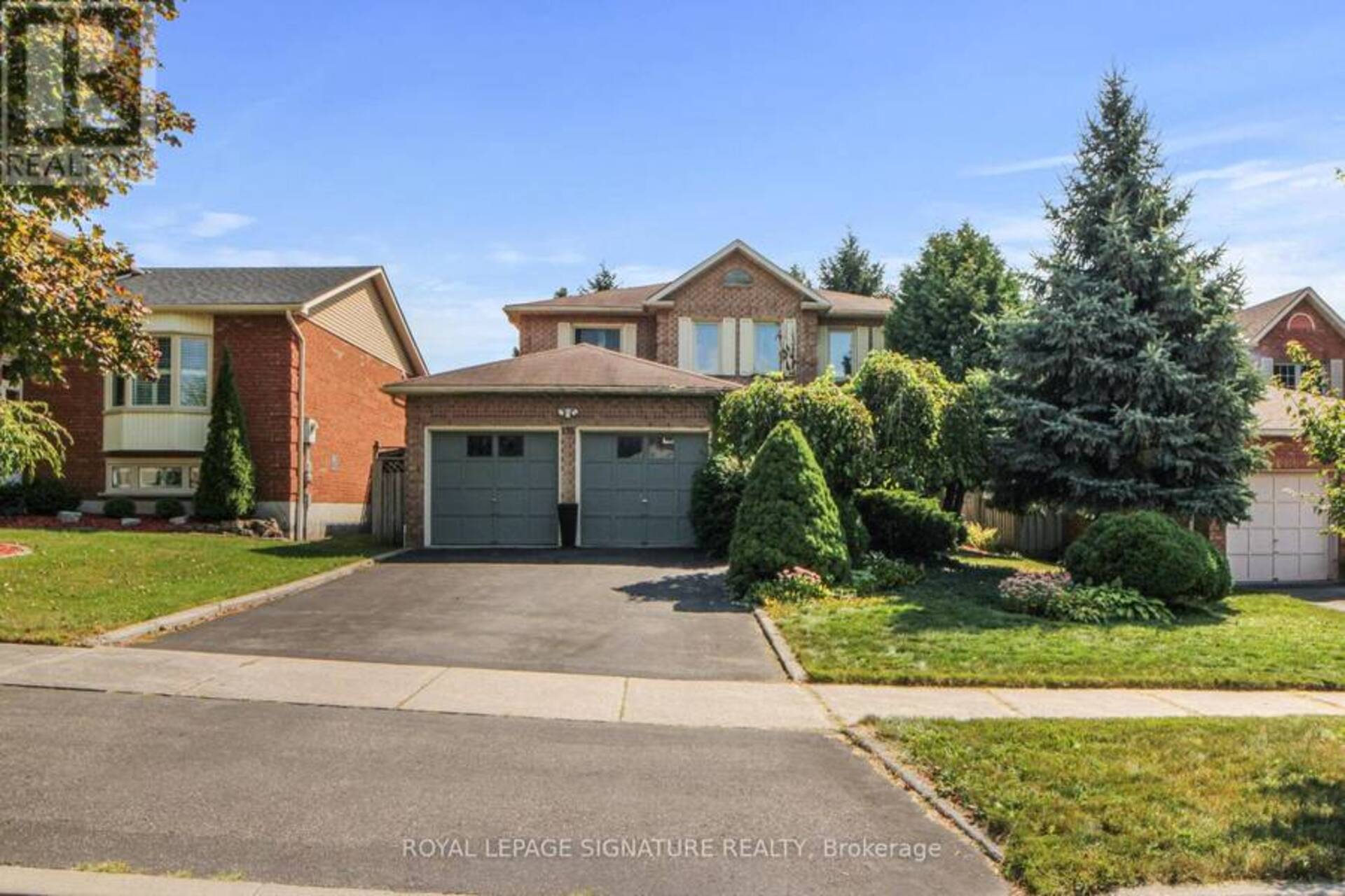 135 WILLIAM STEPHENSON DRIVE Whitby