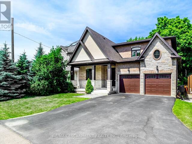 923 BEECHWOOD AVENUE Mississauga Ontario