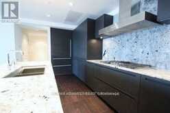 4208 - 180 UNIVERSITY AVENUE E Toronto