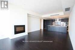 4208 - 180 UNIVERSITY AVENUE E Toronto