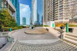 2207 - 77 HARBOUR SQUARE Toronto