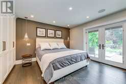 1386 WILLOWDOWN ROAD Oakville 