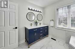 #7 - 25 MANOR PARK CRESCENT Guelph