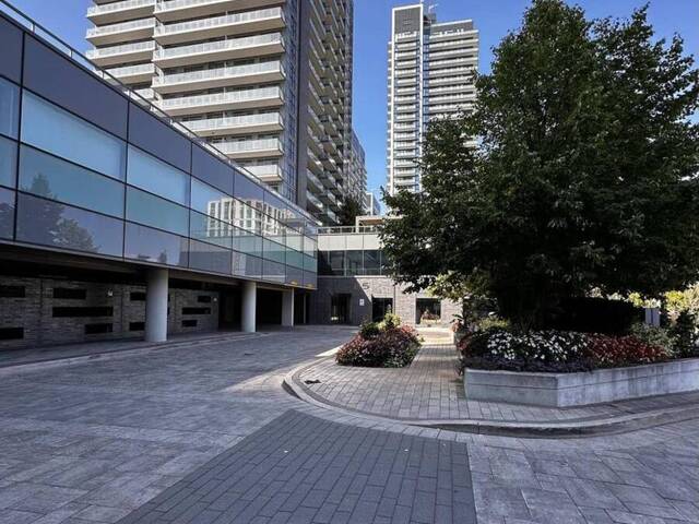 1008 - 65 ONEIDA CRESCENT Richmond Hill  Ontario