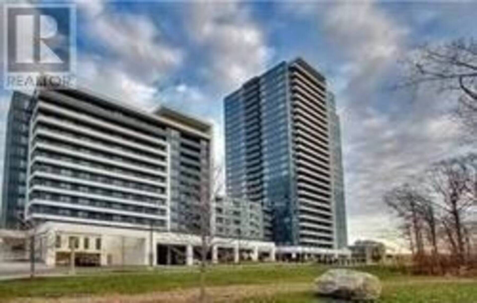 424 - 7900 BATHURST STREET Vaughan 