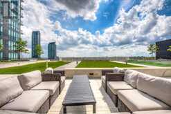 701 - 510 CURRAN PLACE Mississauga