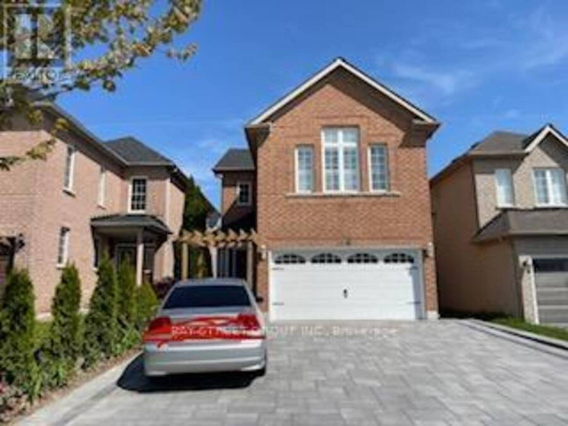 116 PENINSULA CRESCENT Richmond Hill 