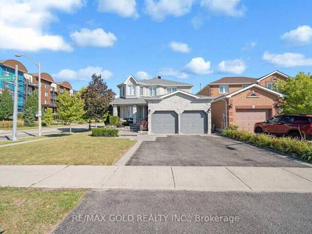 61 MADELAINE DRIVE Barrie  Ontario