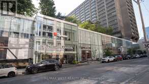 2301 - 21 BALMUTO STREET Toronto