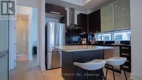 2301 - 21 BALMUTO STREET Toronto