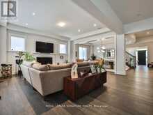 2302 HYACINTH CRESCENT Oakville