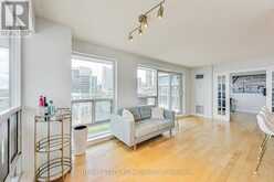 616 - 410 QUEENS QUAY W Toronto