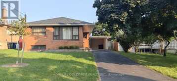 131 BROADLANDS BOULEVARD Toronto