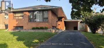 131 BROADLANDS BOULEVARD Toronto