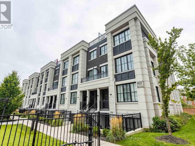 220 - 652 CRICKLEWOOD DRIVE Mississauga Ontario