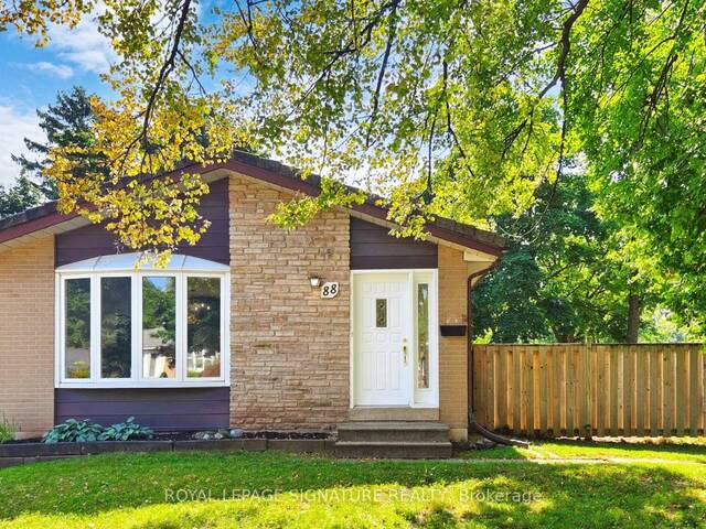 88 MCCRANEY STREET W Oakville  Ontario