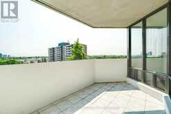 705 - 40 BAIF BOULEVARD Richmond Hill 