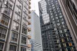 305 - 270 WELLINGTON STREET W Toronto