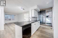 305 - 270 WELLINGTON STREET W Toronto