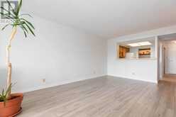 301 - 22 CLARISSA DRIVE Richmond Hill 