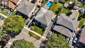 1710 BLACKBIRD DRIVE Mississauga 