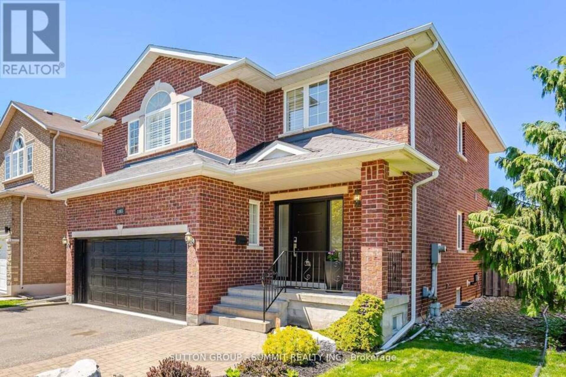 1065 HALLIDAY AVENUE Mississauga 