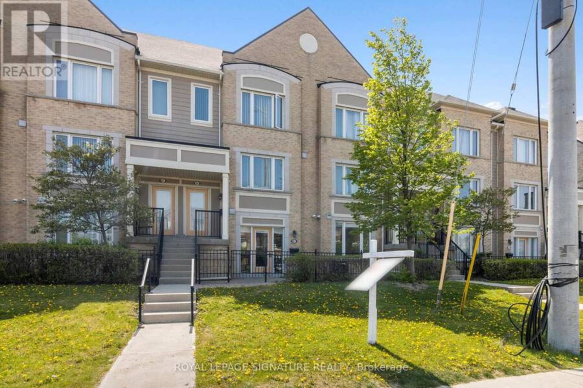 65 - 60 FAIRWOOD CIRCLE Brampton