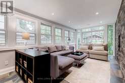 938 MEADOW WOOD ROAD Mississauga