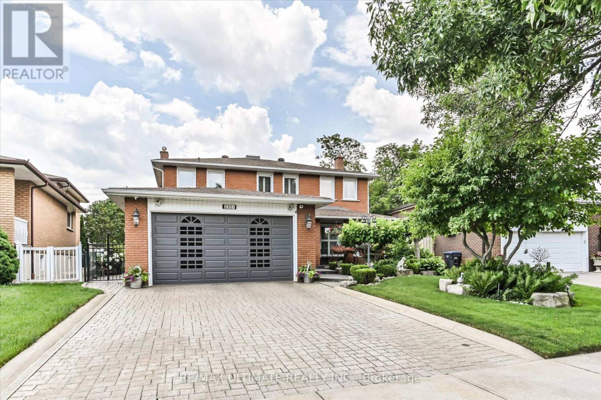 2321 HARCOURT CRESCENT Mississauga 