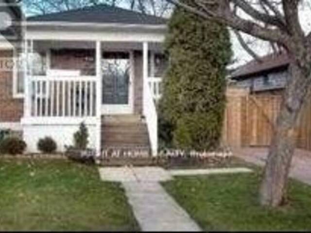 BSMT - 268 MAPLEHURST AVENUE Toronto Ontario