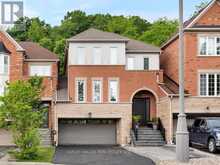 16 HARVEST COURT Richmond Hill