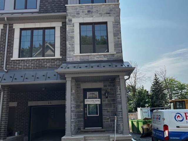 18 FOLCROFT STREET Brampton Ontario