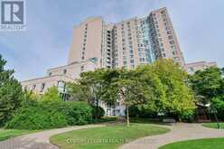 801 - 61 MARKBROOK LANE Toronto