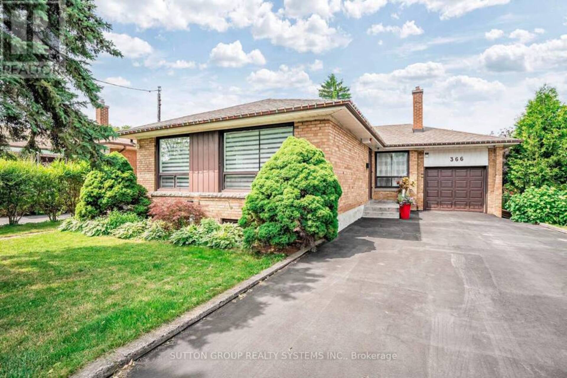 366 RENFORTH DRIVE Toronto